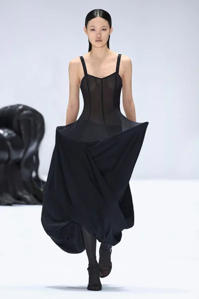 Look 38